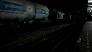 preview picture of video 'Freight 642 @ Phitsanulok Station'