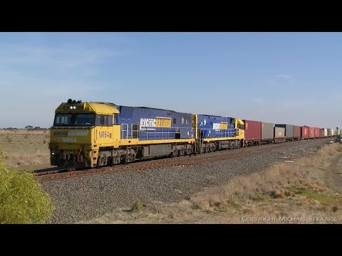 Pacific National 5AM5 Freight Train - PoathTV Australian Railways