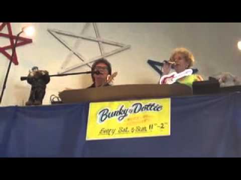 Bunky and Dottie perform 