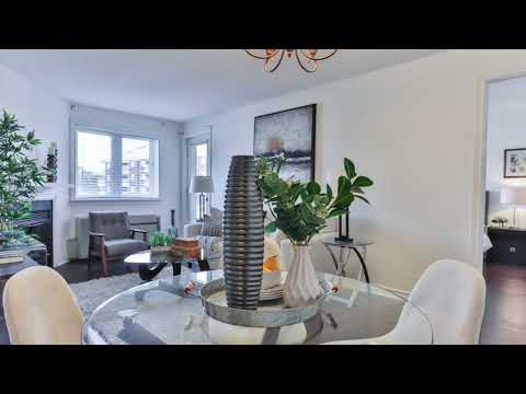 211-191 Lake Driveway West, Ajax