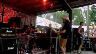 Big Engine playing Rock N Roll Machine