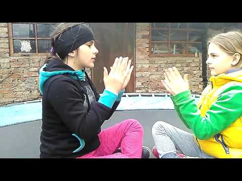 Černá košilka tleskacka