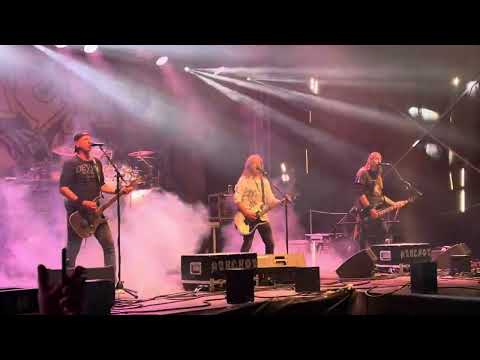 Alkehol - Pivo dělá hezká těla (live Karpaty FEST 30.6.2023 Slavičín)