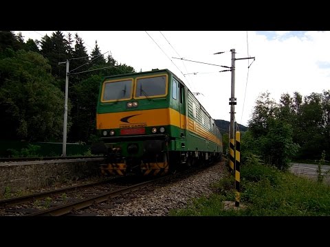 řada 131 091/090+postrk 181 115 s nákladním vlakem