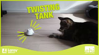 EBI Elektronická hračka pre mačky Twisting Tank 15x6,7x4,4cm