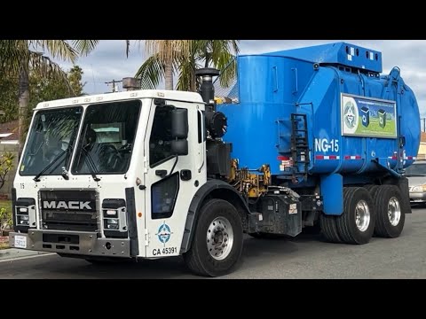 MCSD | Mack LR CNG Heil Rapid Rail (NG-15)