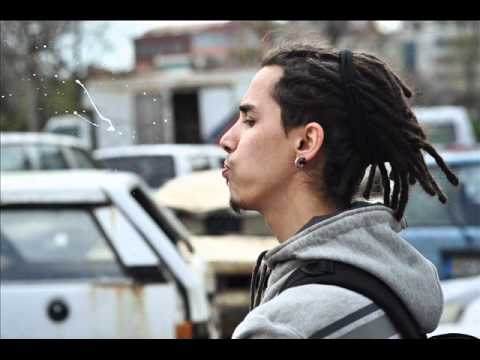 Santi a.k.a Universe - Dünya Dönüyor