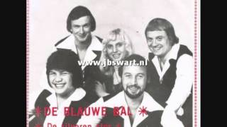 Siska & The Nightbirds - De Blauwe Bal video
