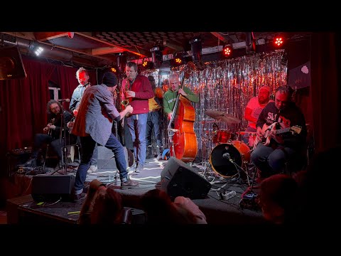 WARSAW IMPROVISERS ORCHESTRA @CHMURY  LAST GIG OF 2025