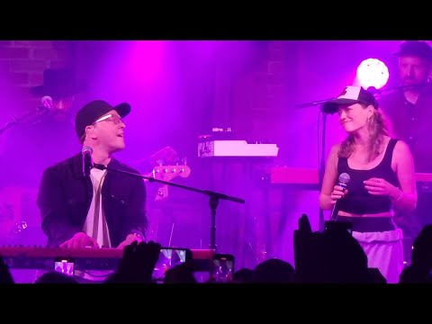Gavin Degraw & Bethany Joy Lenz sing Belief  - TRIC Concert Wilmington May 27, 2023