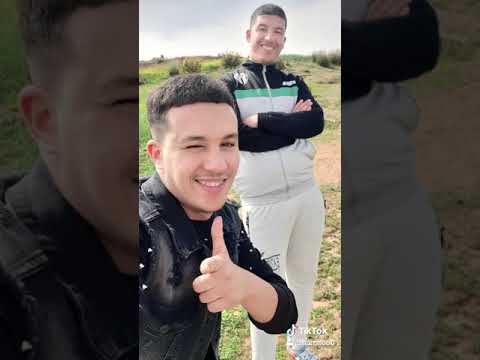 الصداقة عقل واحد في جسدين 😊😊 moh avec sido