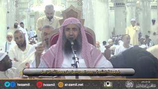 صورة صلاة الرجال بجانب النساء في الحرم