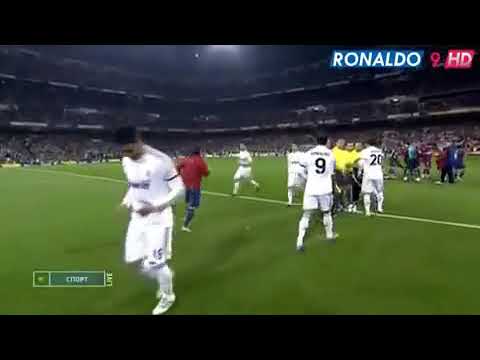 Cristiano Ronaldo v Barcelona (09-10) HD