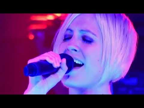 Schiller ft. Meredith Call (live)  --  Epic Shores / Reach Out / The Silence