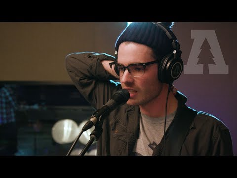 Slaughter Beach, Dog - 104 Degrees | Audiotree Live