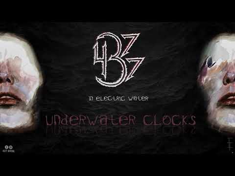 4377 - UNDERWATER CLOCKS