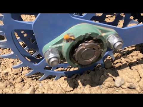 DULKS ABRAH Krustenbrechen in lehmigem Boden