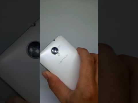 Yongyuth Poonsap รีวิวi-mobile i-style 711 1200บาท (ขายแล้วจร้)