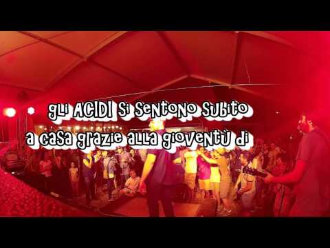 V.M. 18 - Miane canta "alcolismo e p#####e"  goliardia + degrado = amicizia e simbiosi.