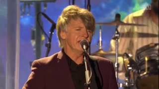 Download lagu Crowded House - Don't Dream It's Over (Live At Sydney Opera House) mp3
