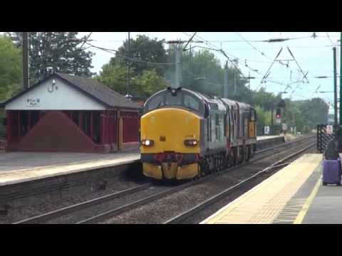 60091 leaving the Wensleydale Railway