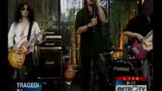 Download lagu Tragedi by RI 1 (Roy Ivan Satu) - Metro Tv 811 Show mp3