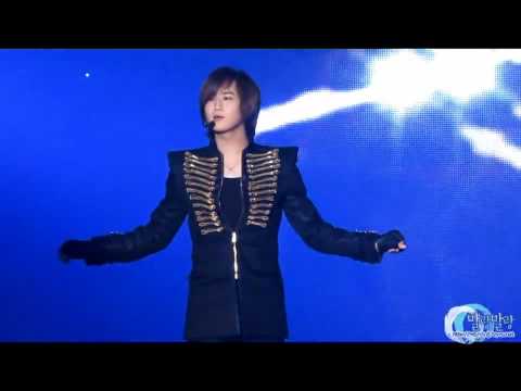 [Fancam] [100227] SS501 Persona Encore - Obsess Young Saeng focus