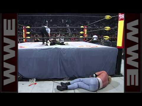 Halloween Havoc 1997: Randy Savage vs. DDP