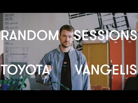 Random Sessions: Toyota Vangelis