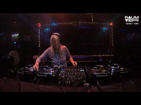 BERLIN TECHNO VISUAL DJ SET AT KITKAT CLUB - DJ KRISTIN