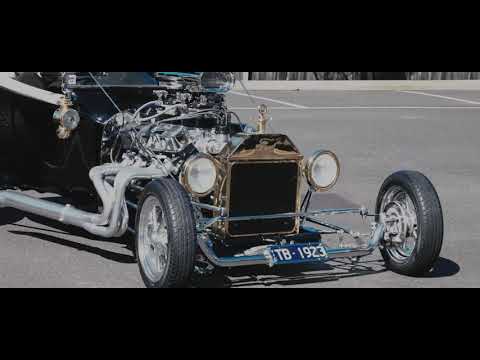 The Cars of Game of Groans