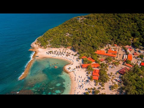 Where do the Wealthy & Rich Live in Haiti | Inside Haiti's Most Exclusive Neighborhoods #haitiriches