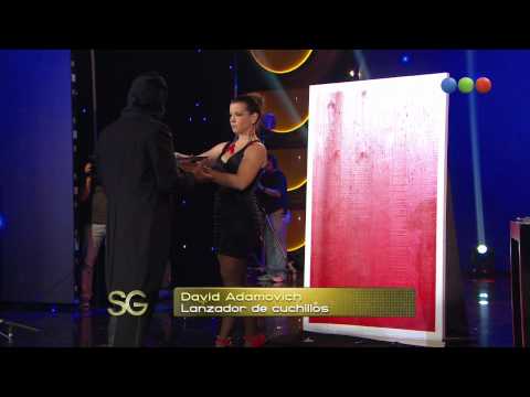 El récords Guiness lanza cuchillos con ojos vendados-  -Susana Giménez