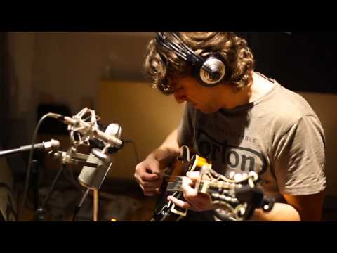 Andrej Ikica - Povej naglas