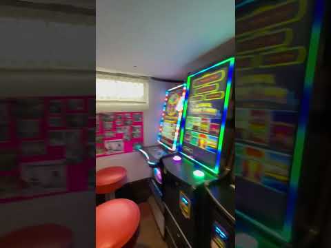Dot's Tavern Video Review