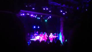 Jenny Lewis with the Watson Twins - The Charging Sky Live