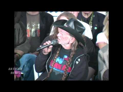 Thumbnail for AARON LEWIS SCHOOL BENEFIT; DROUGHT RELIEF VIA FARM AID; LYNYRD SKYNYRD ROSSINGTON HONORED by Lynyrd Skynyrd, Gary Rossington, Aaron Lewis