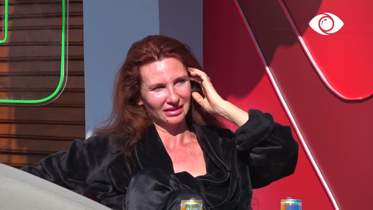 Bledi bisedon me Ermionën: Më dukesh posesive në krevat!