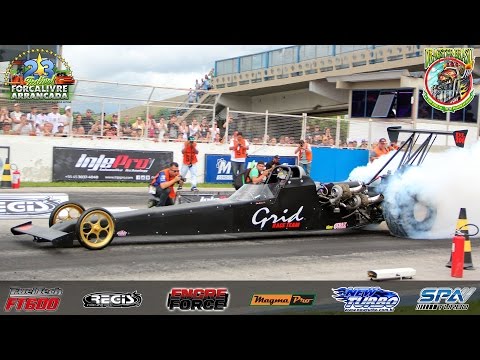 Dragster 6 cil bi-turbo com cabeçote billet! 23º Festival Força Livre de Arrancada