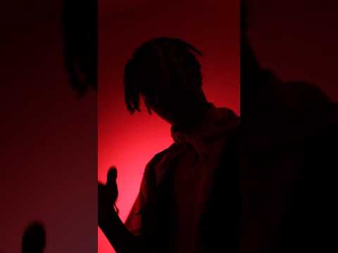 09 - Yunk Vino - Interlúdio (Prod. Moyz) [Visualizer Gif]