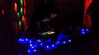 GRN+GLD Record Release Party 01