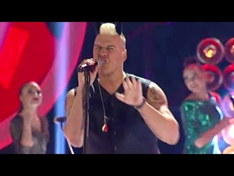 Muzikinė kaukė 2015: Vilius Tarasovas / Robbie Williams - Let Me Entertain You