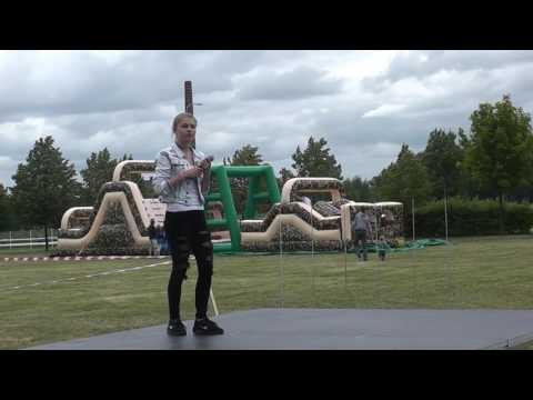 Anna Hamannová - Anna Hamannová - Shape of You (cover) 17. 6. 2017