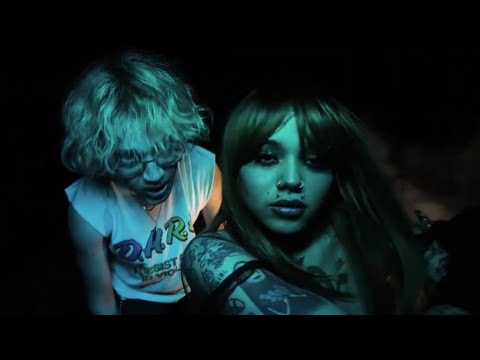 Elko x SuziWithAnUzi - Kicked Me Out [MUSIC VIDEO]