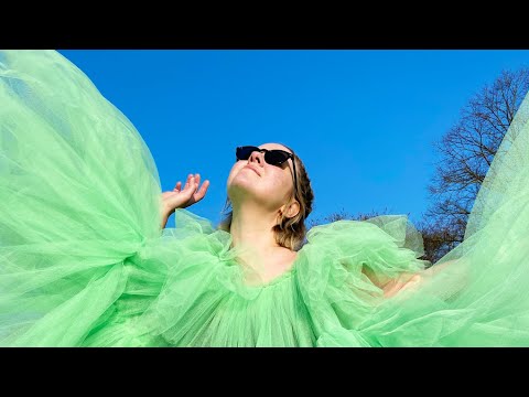 LNA - Runway (Official Music Video)