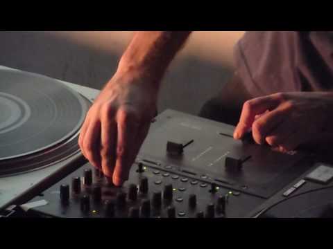 cut chemist and pimpladelic wonderland @ freak city - delicious vinyl - turntable u - part 3 of 5