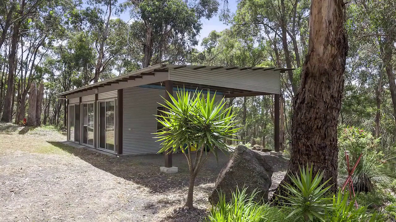 1885 Deans Marsh Road, Lorne