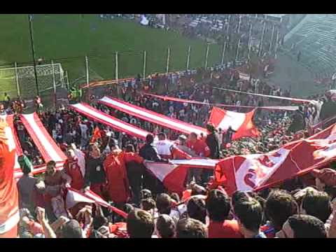 "Una gitana loca - argentinos campeon cla 2010.mp4" Barra: Los Ninjas &bull; Club: Argentinos Juniors