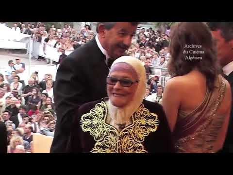 La montée des marches pour l'équipe du film "Hors la loi" à Cannes en 2010