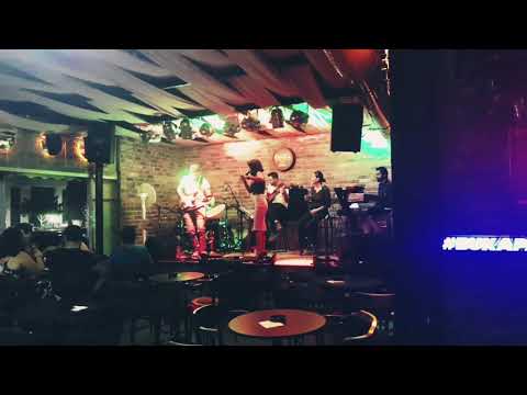 Nilüfer - Arzu Akdaş